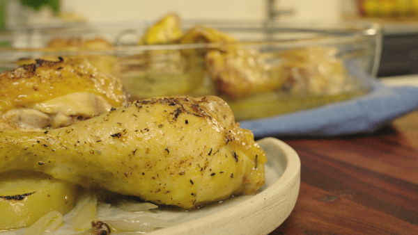 Séptimo paso pollo al horno con patatas y cebolla 
